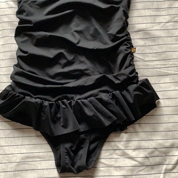 2/$30 La Vie En Rose One Piece Swimsuit XS - Picture 3 of 6